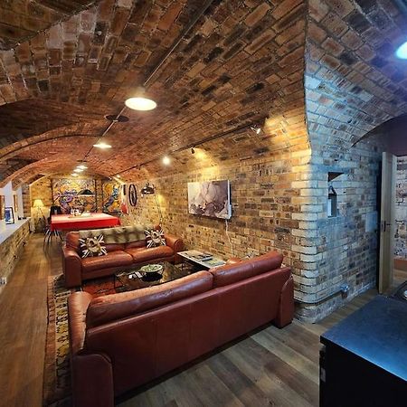 הוילה נורת' קווינספרי The Armoury: Stylish Ww1 Bunker מראה חיצוני תמונה